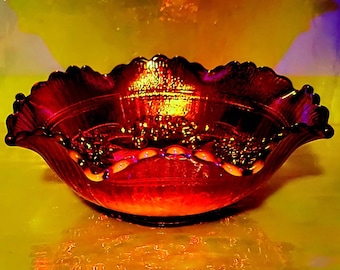 Vintage LE Smith Red Carnival Glass Bowl Fluted Edge Windmill