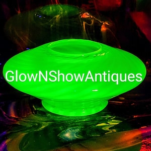Vintage Fenton Uranium Art Glass No 50 French Opalescent Spiral Green 201 Special Rose Bowl CIRCA 1938