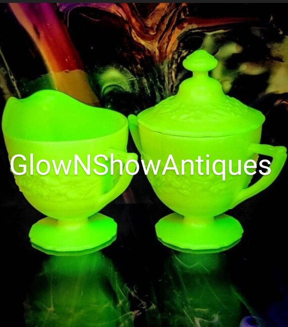 Vintage Indiana Glass Uranium Custard Sugar and Creamer Set - Etsy 