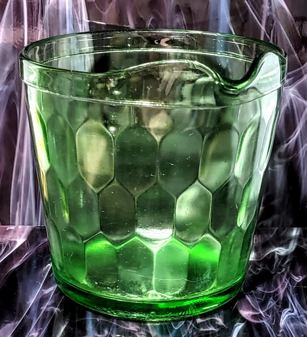 Ghisetti（ギセッティ）ガラス象 Vintage Jeanette Glass Green Depression Ice Bucket Hex Optic