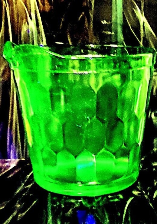 Ghisetti（ギセッティ）ガラス象 Vintage Jeanette Glass Green Depression Ice Bucket Hex Optic