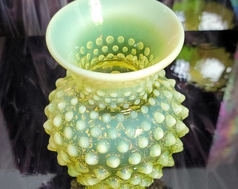 Vintage Large Fenton Vaseline Uranium Art Glass Topaz