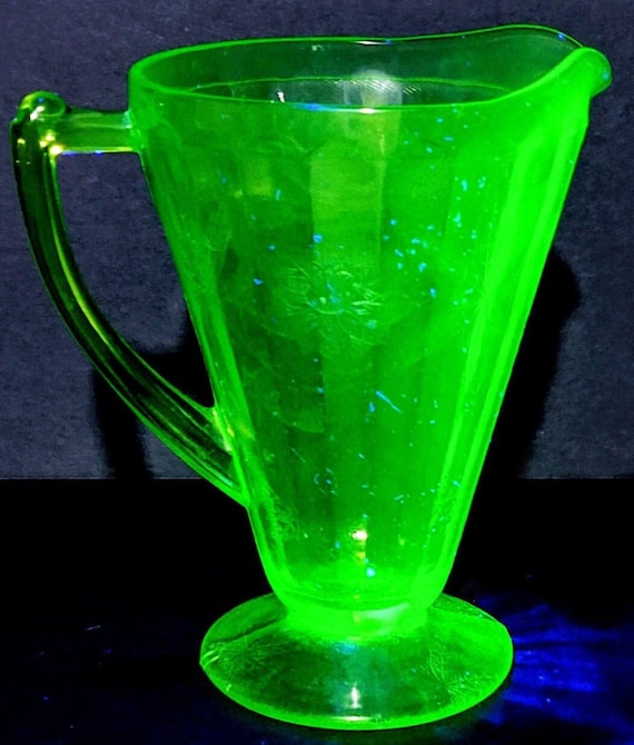 Jeanette Glass Vintage Green Depression Glass Footed Pitcher