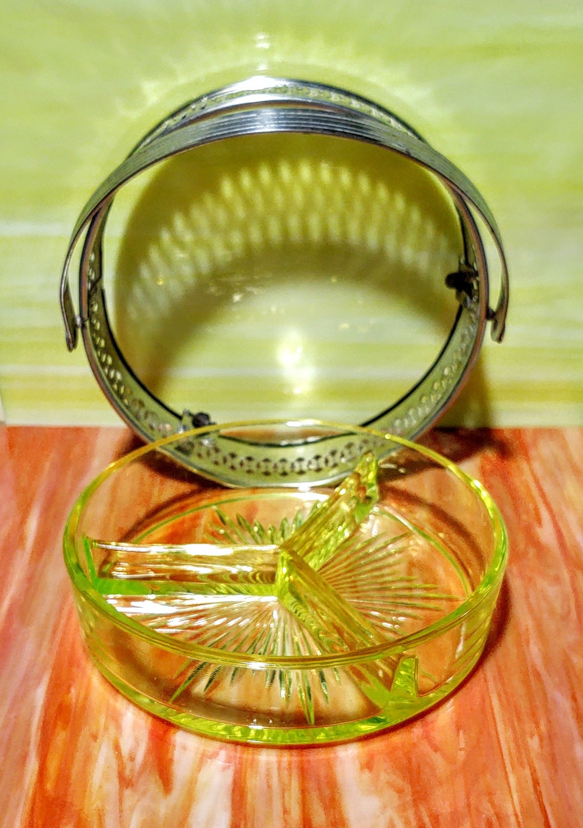 Vintage Indiana Yellow Vaseline Glass Divided Candy Dish 612 Etsy