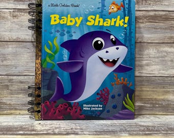Diario colorido de Baby Shark
