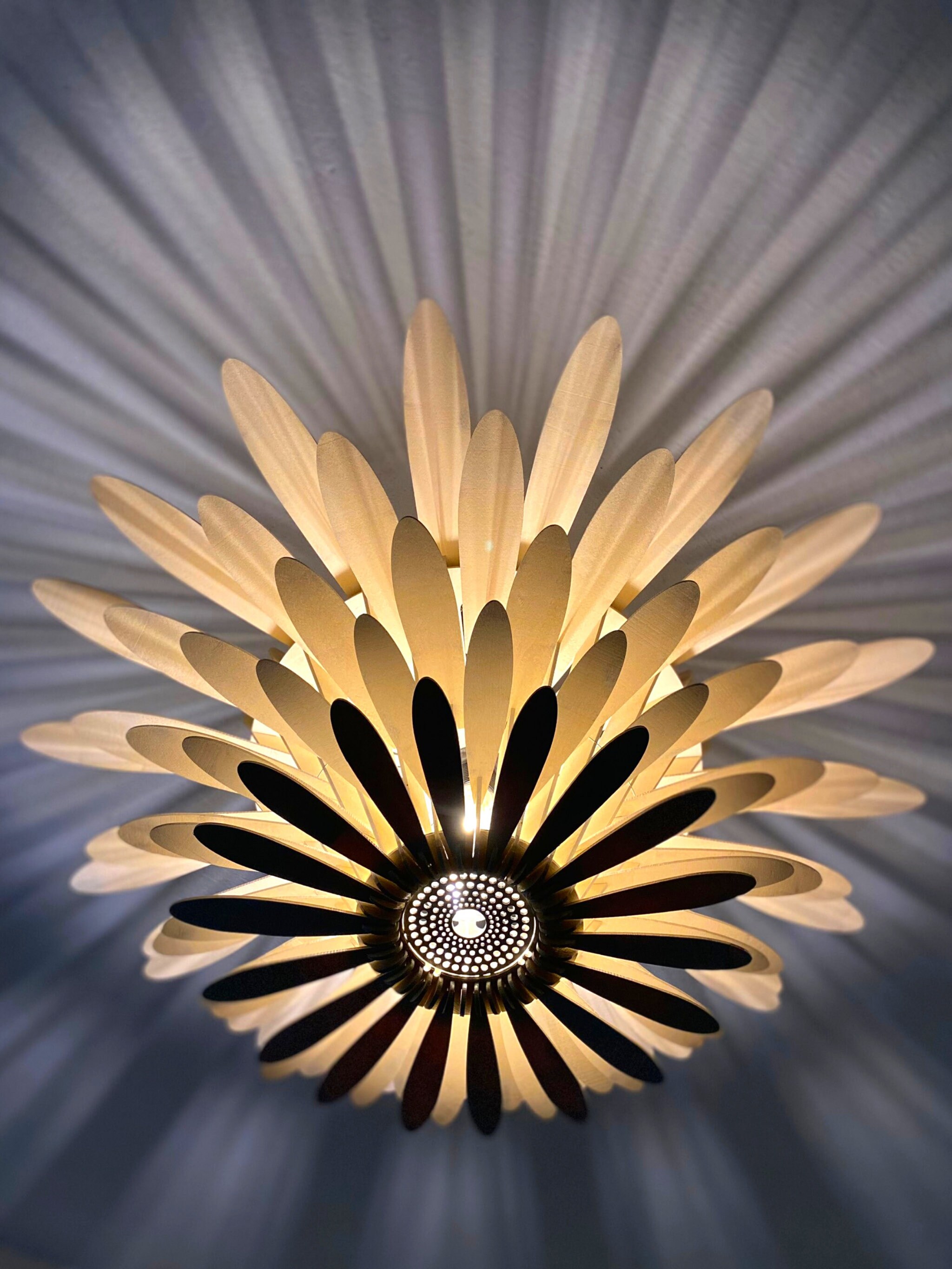 Wood Flower Ceiling Light DAISY Pendant Light Fixture Wood
