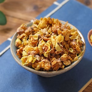 Herbata kwiatowa Wintersweet z ekologicznej odmiany Chimonanthus Praecox, herbata kwiatowa La Mei