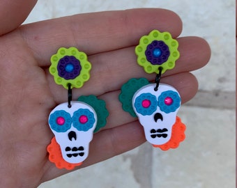 Boucles d’oreilles Dia De Los Muertos Sugar Skull - Argile polymère coloré vif et cristaux Swarovski