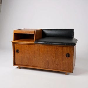 Chippy Telephone Seat - Etsy
