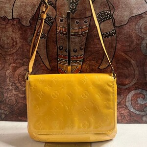 Louis Vuitton Vintage - Vernis Brea MM - Yellow Brown Beige - Vernis  Leather and Vachetta Leather Satchel - Luxury High Quality - Avvenice