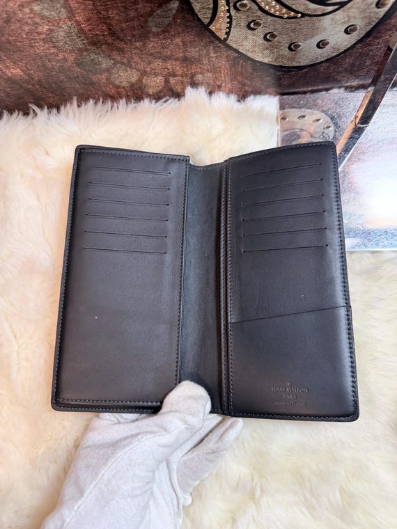 Authentic Damier Graphite Brazza Wallet - image 3