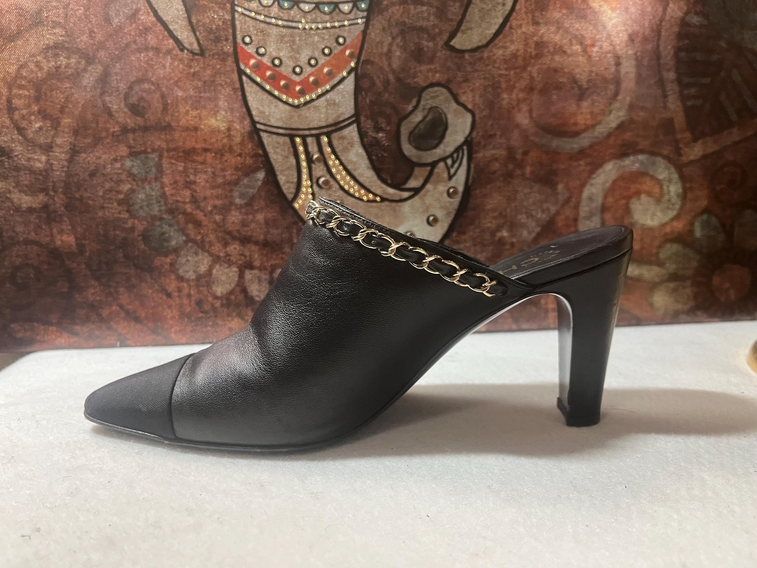 靴 CHANEL CC Print Mule Heels 2000s Chanel Cruise 2006 