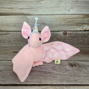 Cute pink bat, handmade plushie, stuffed animal, toy, collectible, plushies, bats, gift idea