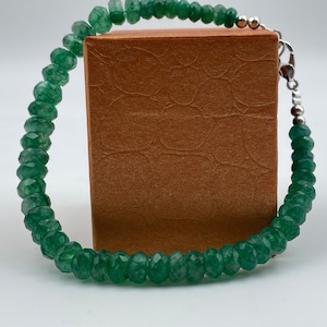 Pulsera de cuentas redondas facetadas de esmeralda de calidad AAA+, cuentas facetadas de esmeralda, cuentas de esmeralda de Zambia, pulsera de cuentas de esmeralda, joyería para ella.