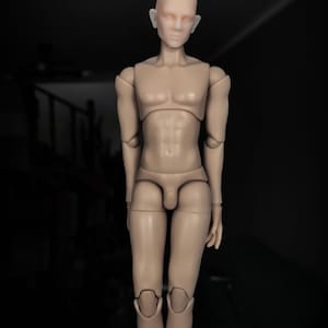 YMY23 Male Body for boy Doll / Blythe/ Joint Body / 1/6 Bjd Doll image 9
