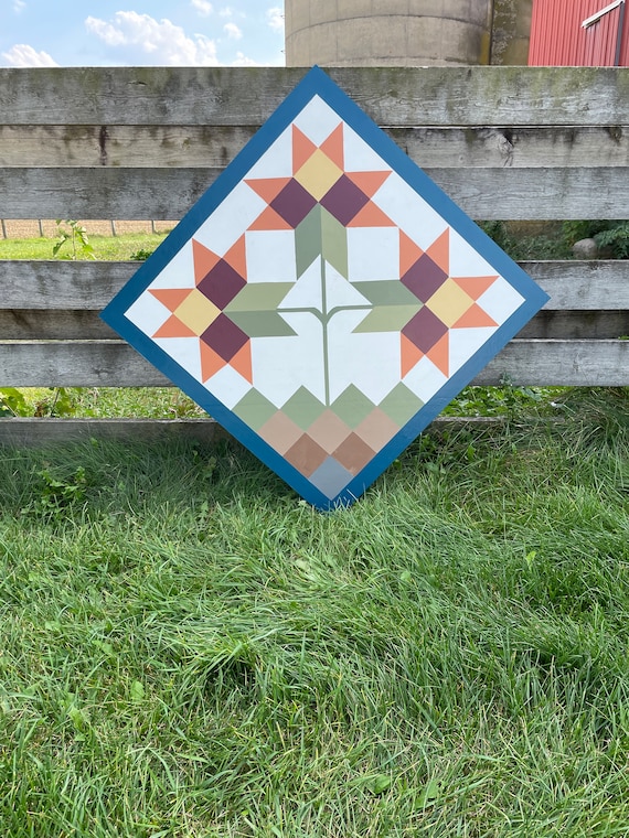Handmade Flower Barn Quilt: Customizable Exterior Sign