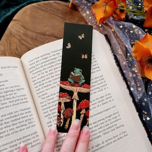 Autumn Frog Bookmark - booklover gift, art bookmark, bookish