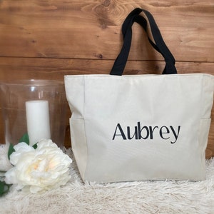 Personalized Tote Bag with Zipper | Custom Wedding Tote Bag | Bridesmaid Totes | Maid of Honor Canvas Tote | Bridal Party Tote Bags