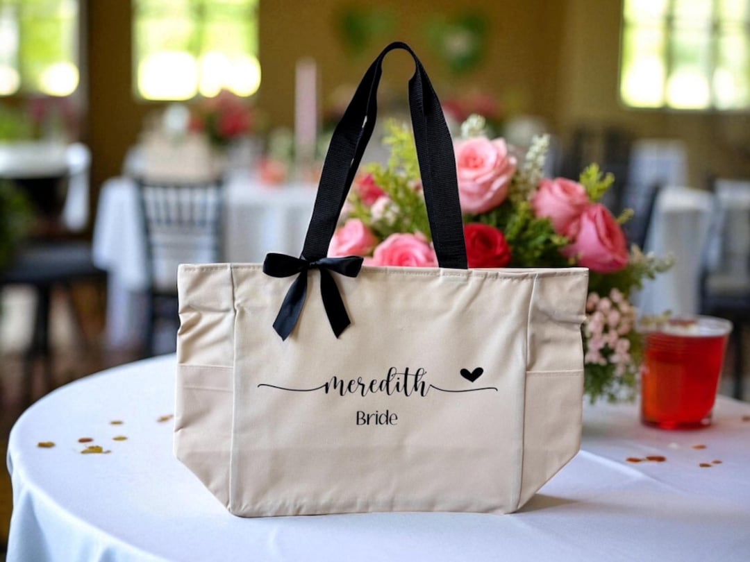 Personalized Bridesmaid Tote Bag With Zipper or Pockets | Custom Name ...