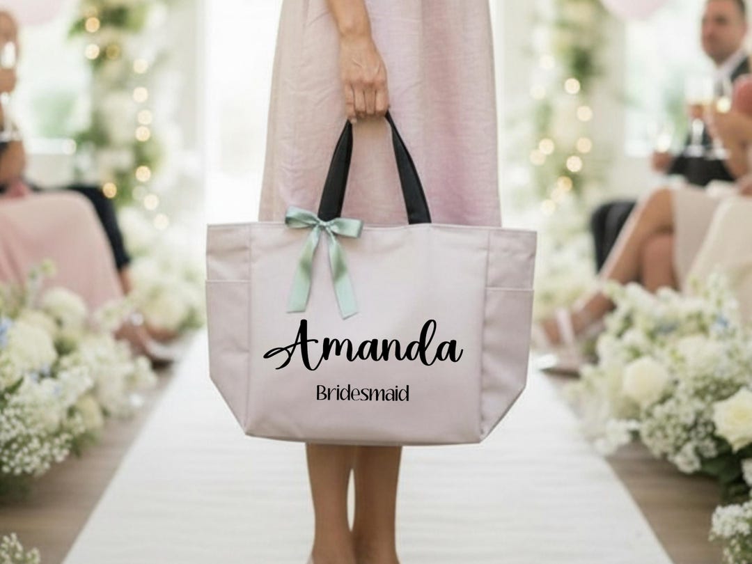 Personalized Bridesmaid Bag With Zipper or Pockets for Bridal Party ...