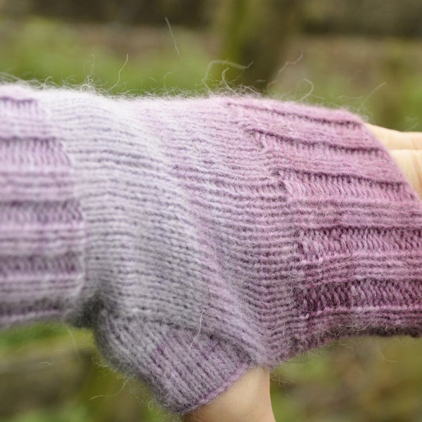 Amethyst Lilac Fingerless Gloves - Mittens Wrist warmers Hand Warmers Arm Warmers Cosy Chunky Hand Knit