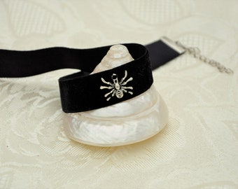 Collier Ras Du Cou Punk à Motif Ailes De Chauve-souris Noir/blanc/rouge