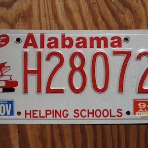 1994 Alabama Helping Schools Vintage License Plate - Education Books Students