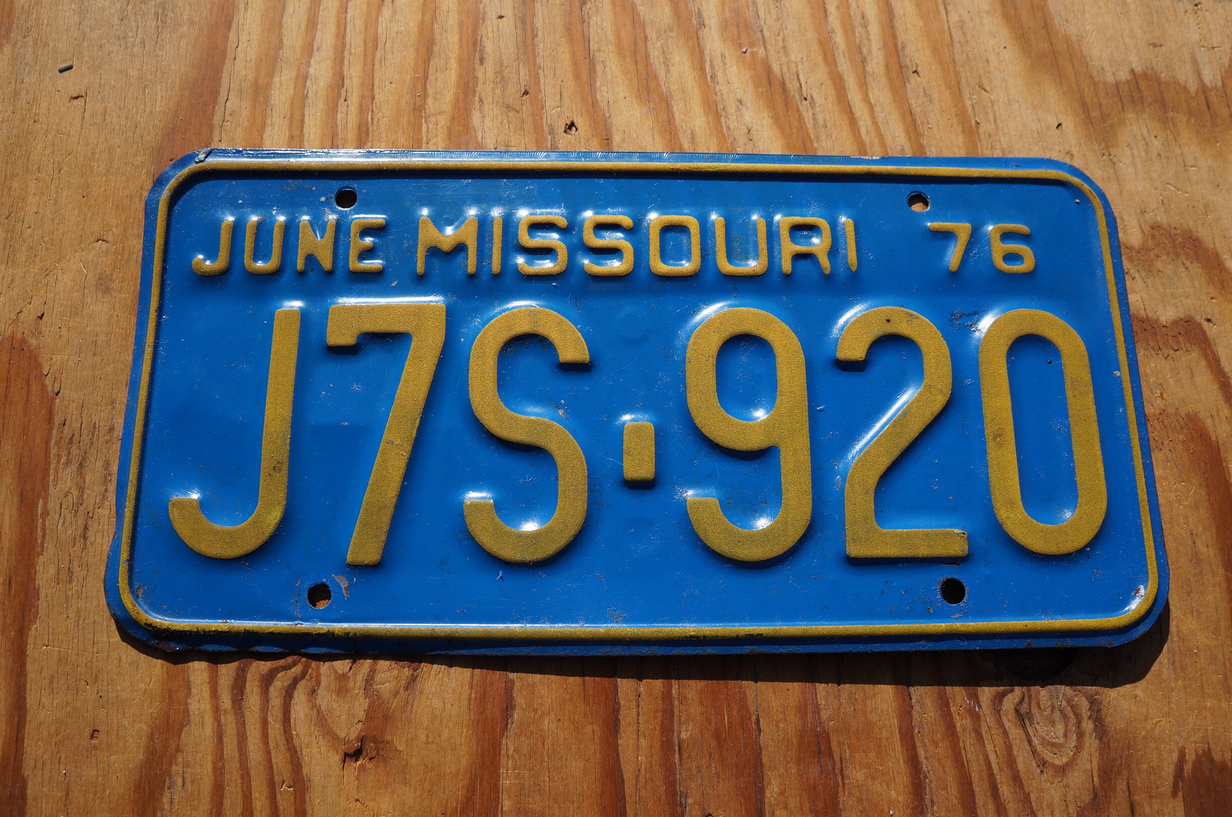 1976 Missouri Blue License Plate Etsy