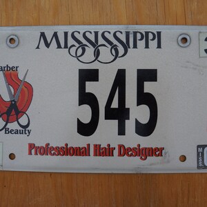 2007 Mississippi Professional Hair Designer Barber Beauty Scissors Graphic License Plate # 545
