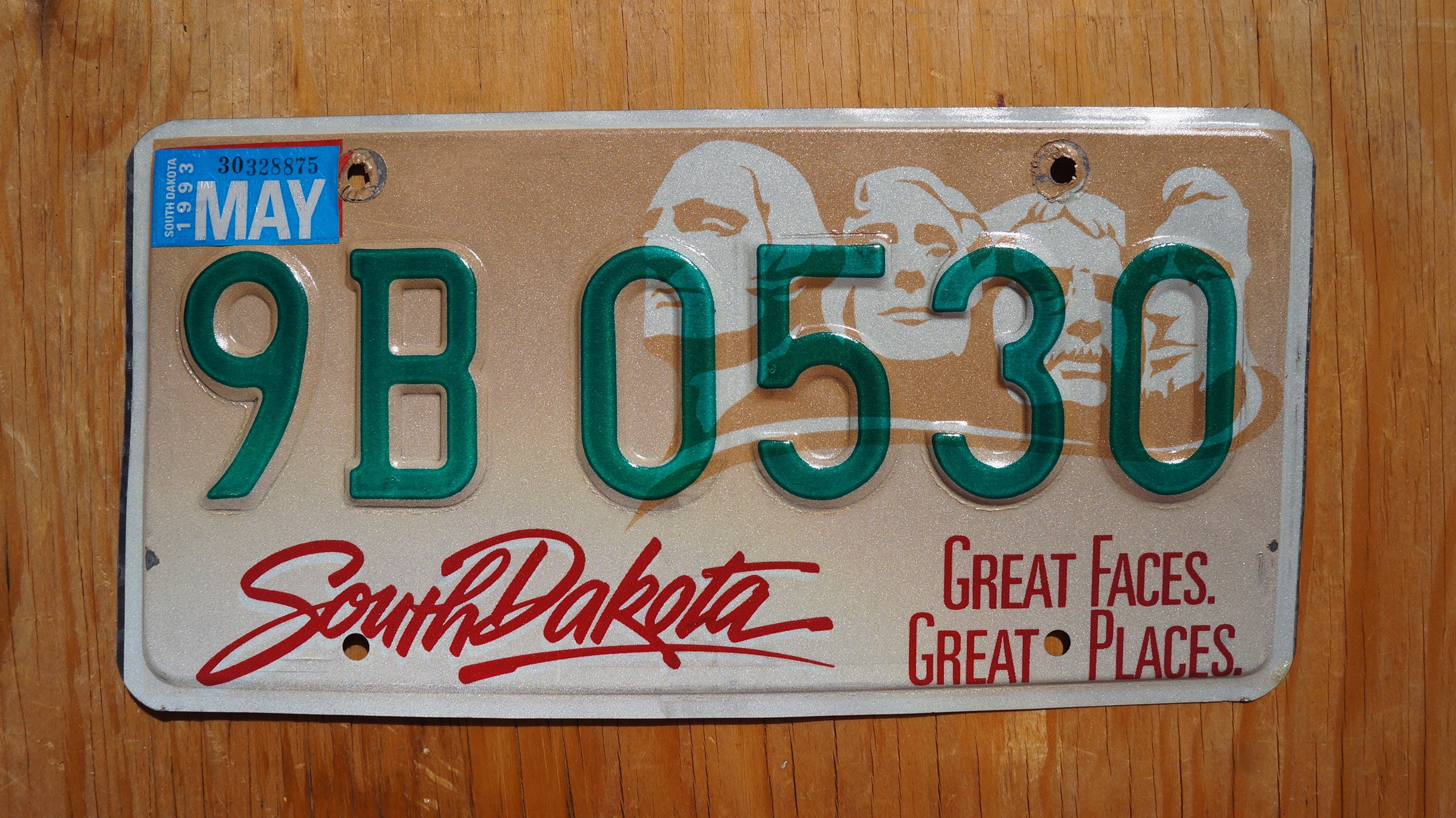 1990s South Dakota License Plate: Mt Rushmore, Green Letters - Etsy