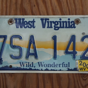 2000 West Virginia Vintage Graphic Colorful License Plate - Wild, Wonderful