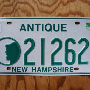 2016 New Hampshire ANTIQUE Automobile license plate - Old Man of the Mountain