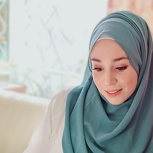 Chiffon scarfs, Scarfs, Hijabs, Chiffon hijabs, Premium Quality Plain Scarf Hijab