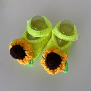 Handmade Crochet Baby Sandals, Handmade Newborn Footwear, Soft Acrylic Yarn