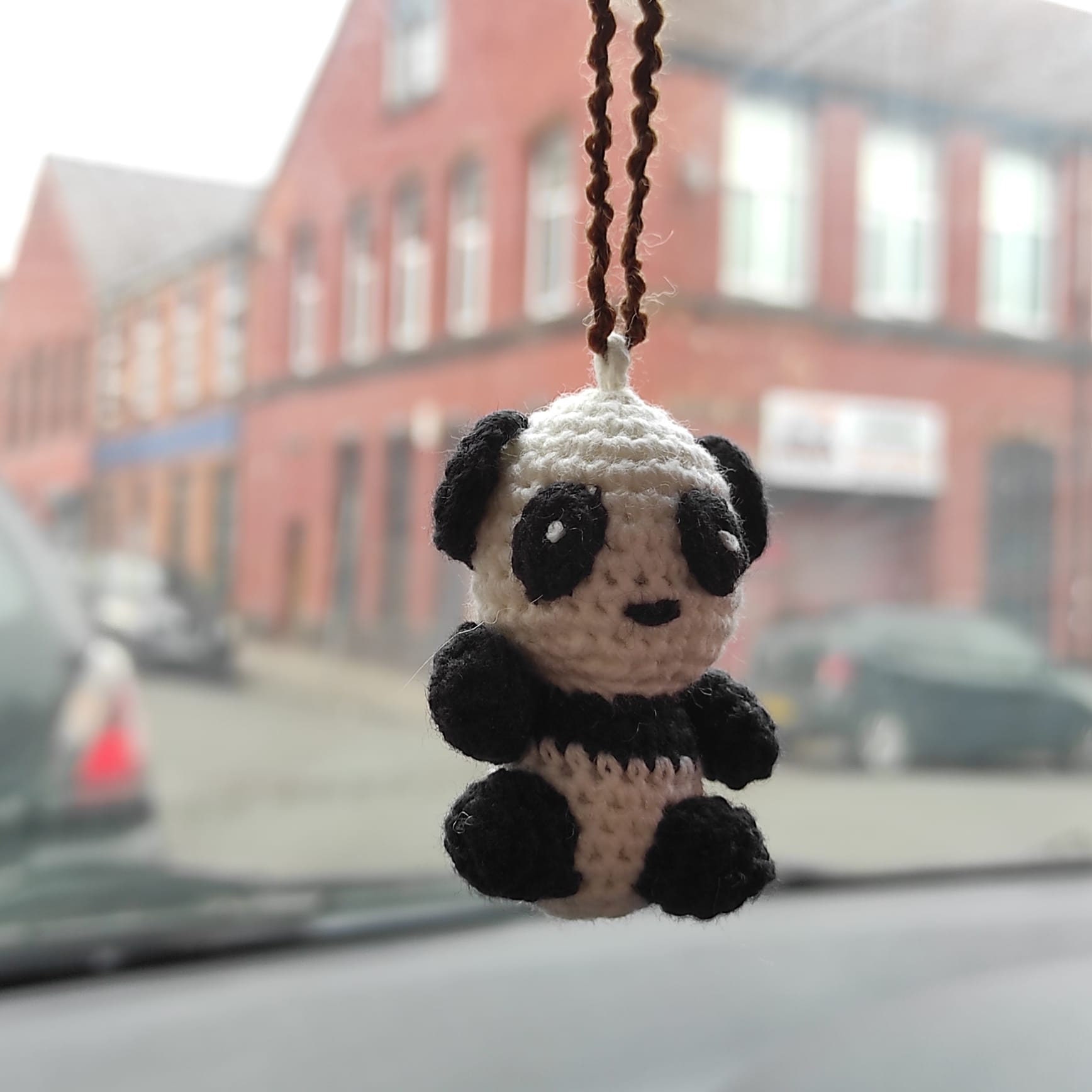 Panda Auto-Zubehör, Spiegel hängend, Panda Charme, gehäkelte  Auto-Accessoires, Amigurumi Accessoire, Panda Plüschtier, Panda-Liebhaber-Geschenk  - .de