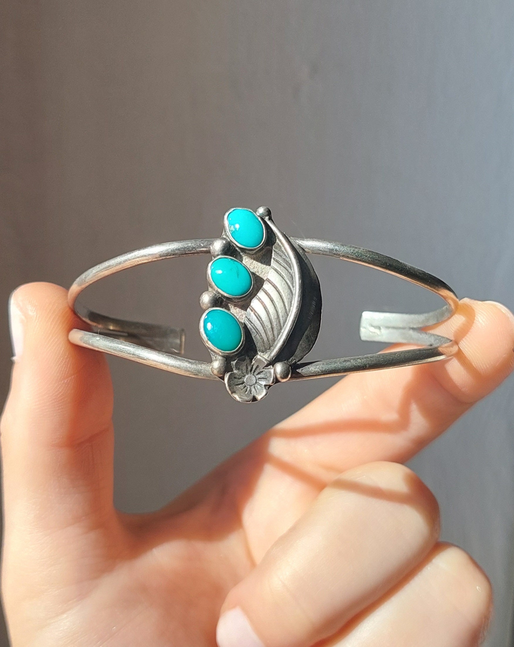 アクセサリー Indian Jewelry Silver Turquoise Bangle Amazon.com: DOLIOX 925 Sterling Silver Native American