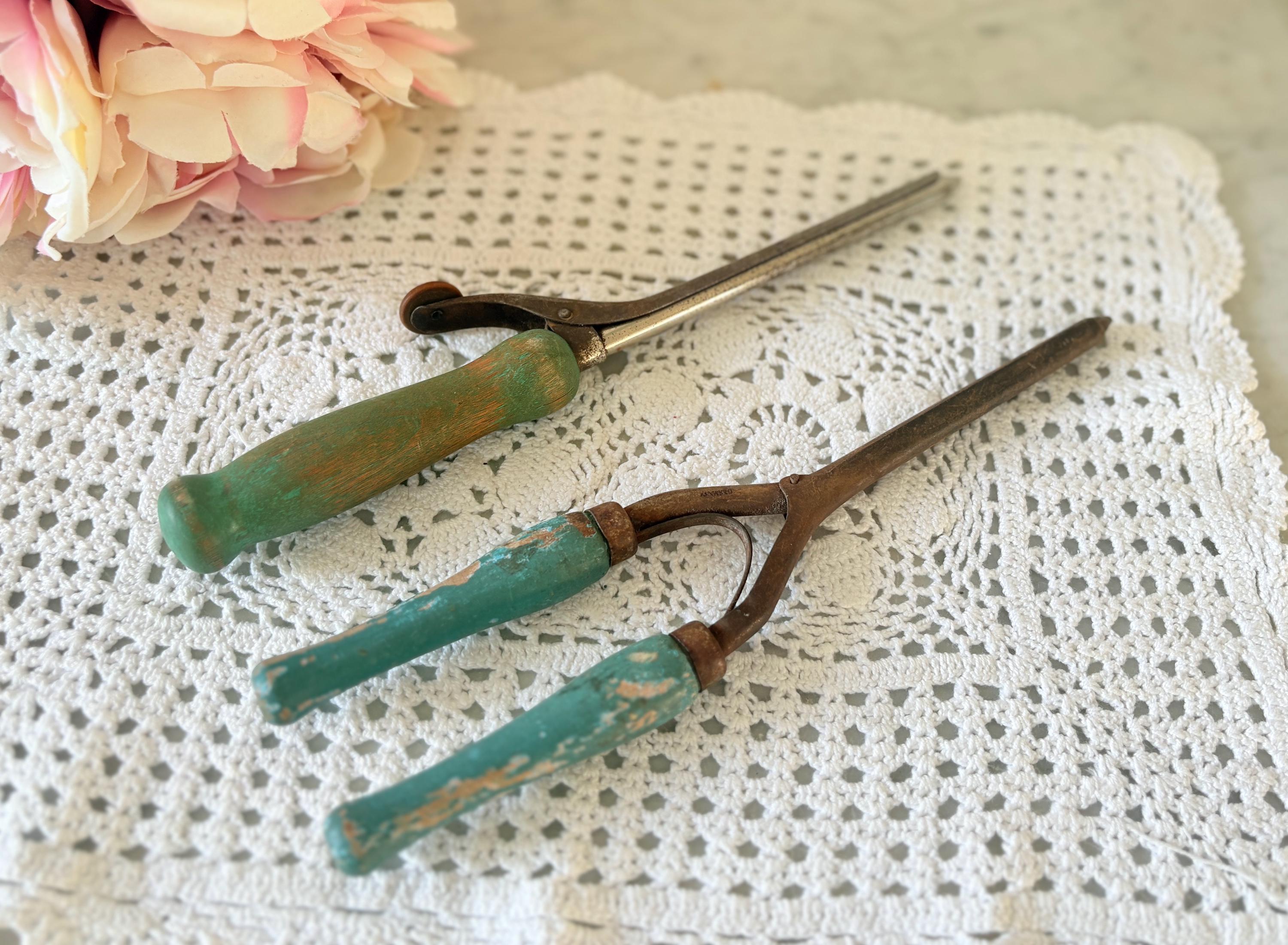 Vintage Hair Tongs