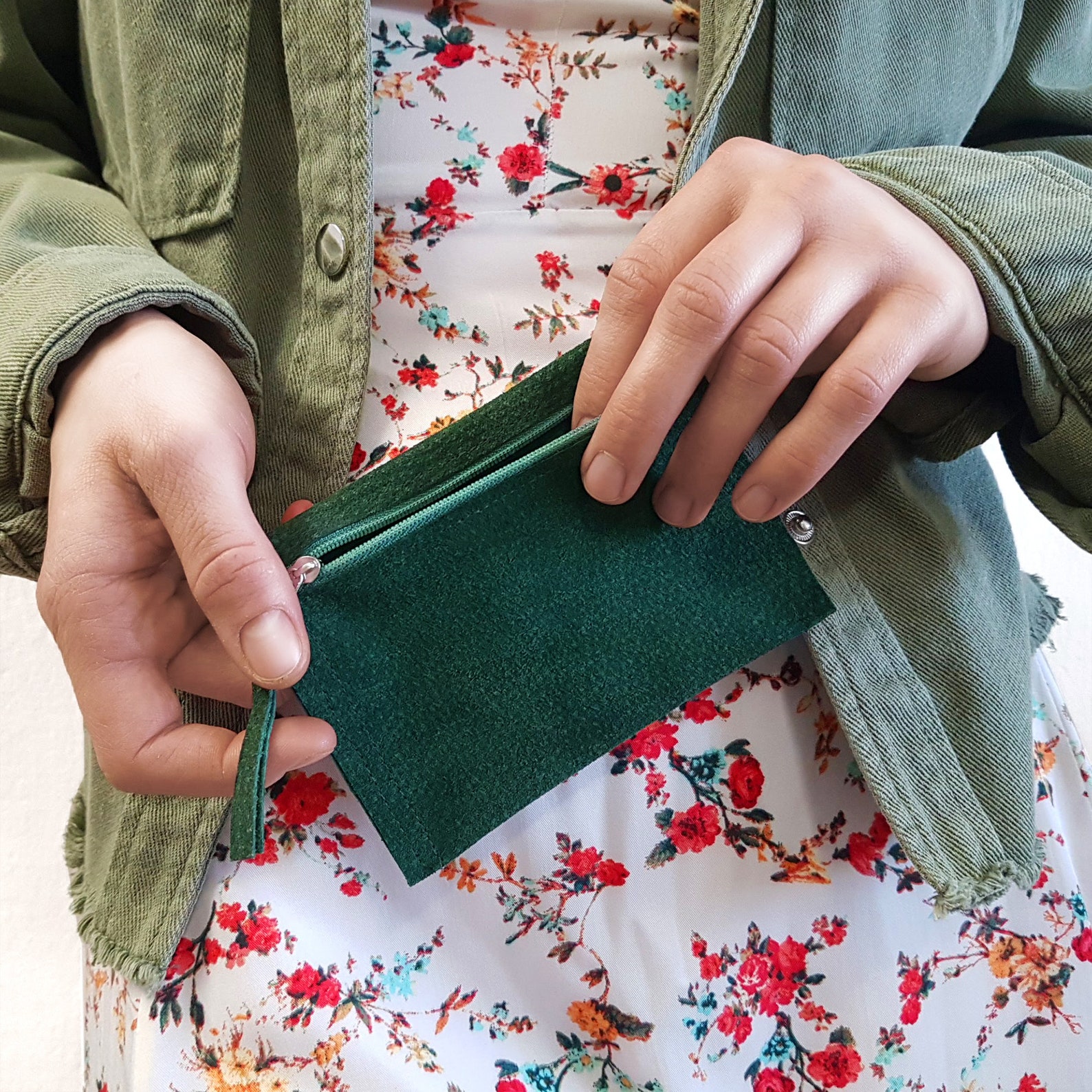 Wallet Made of Recycled Material, Leather Wallet // Recycled Leather