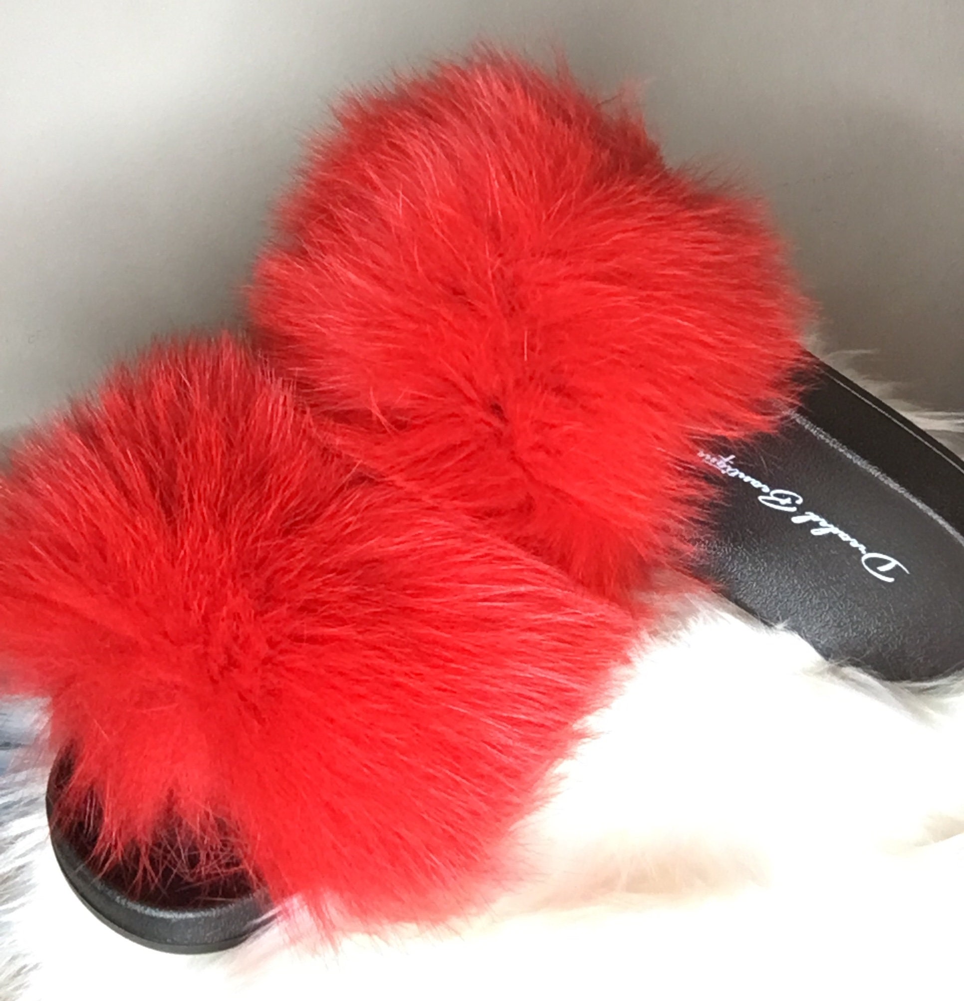 Buy Luxury Women Raccoon Fur Slides Real Fur Slippers Fur Sandals Flip Flop  Fluffy Slippers Summer Beach Sandals At Affordable Prices — Free Shipping,  Real Reviews With Photos — Joom | Luiwoon
