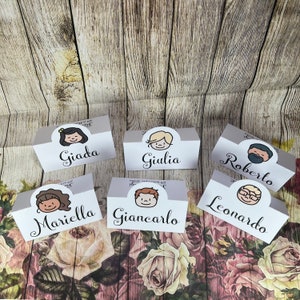 Set di segnaposto personalizzati con nome e caricatura in cartoncino per eventi matrimonio comunione cresima battesimo compleanno nozze oro