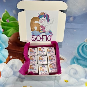 Cioccolatini personalizzati fondenti o al latte per compleanno tema unicorno con nome e numero anni bomboniera compleanno regalo fine festa