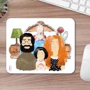 Mousepad with caricatural family portrait dad mom kids dog Father's Day gift idea mom grandparents Christmas