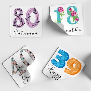 20 adesivi stickers quadrati per compleanno 18-99 anni personalizzati con numero nome per bomboniere segnaposto compleanno party kit feste