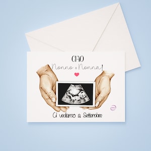 Biglietto personalizzato annuncio gravidanza con busta bianca idea per nonni papà zii parenti per nuova nascita con mani ed ecografia