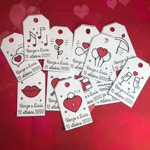 12 cartellini tag bigliettini personalizzati con nomi disegni assortiti per matrimonio nozze san valentino fidanzamento proposta matrimonio