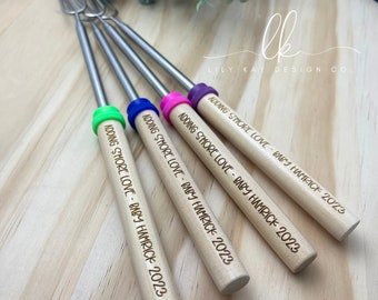 S'more Sticks with Custom Text / Personalized Marshmallow Roasting Stick / Custom Gift / Wedding Favor / Baby Shower Decor / Classroom Prize