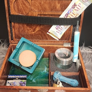 Medium wood storage box