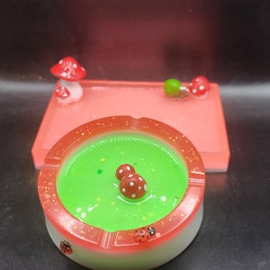 Mushroom tray