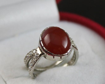 Handmade Brown Agate Ring: Oval Aqeeq Carnelian, 925 Sterling Silver