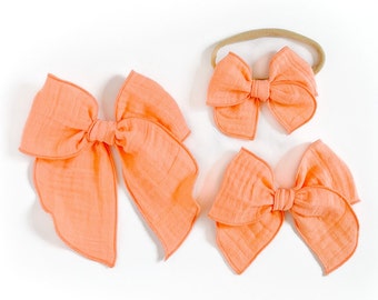 Orange Citrus Party Bow / Spring Bow / Baby Bow / Baby Headband / Toddler Bow / Toddler Hair Clip / Little Girl Bow